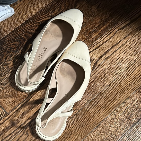 Beautiful Stuart Weitzman Slingback shoes. - Picture 1 of 2